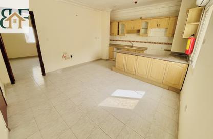 Apartment - 1 Bedroom - 1 Bathroom for rent in Umm Ghuwailina 4 - Umm Ghuwailina - Doha