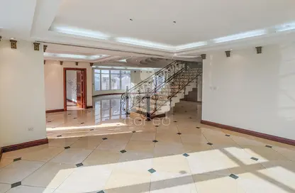 Villa - 5 Bedrooms - 6 Bathrooms for rent in West Gate - West Bay Lagoon - Doha