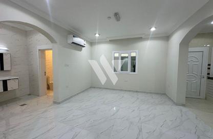 مجمع سكني - 4 غرف نوم - 4 حمامات للايجار في منطقة مويثر - الريان - الدوحة مجمع سكني - 4 غرف نوم - 4 حمامات للايجار في منطقة مويثر - الريان - الدوحة