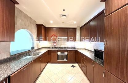 Apartment - 1 Bedroom - 2 Bathrooms for rent in East Porto Drive - Porto Arabia - The Pearl Island - Doha