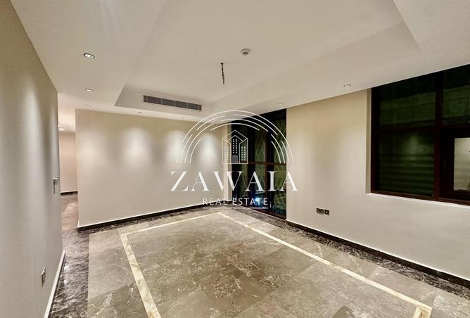 58041930 - Property Main Image