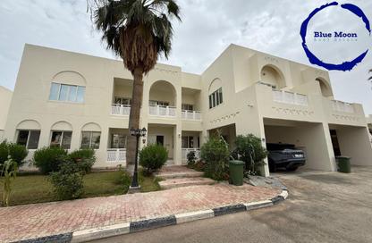 Compound - 4 Bedrooms - 5 Bathrooms for rent in Onaiza Street - Diplomatic Area - Doha