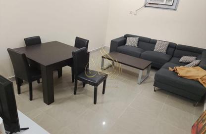 Apartment - 2 Bedrooms - 2 Bathrooms for rent in Ramada Commercial Building - Al Rawabi Street - Al Muntazah - Doha