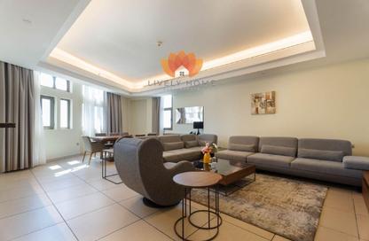 Apartment - 2 Bedrooms - 4 Bathrooms for rent in West Bay Tower - West Bay - West Bay - Doha