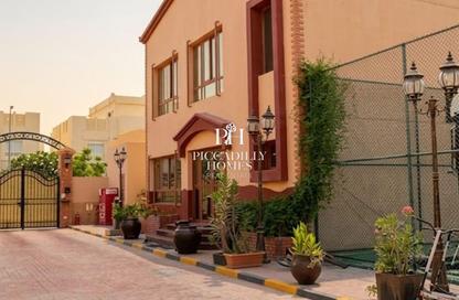 Villa - 3 Bedrooms - 3 Bathrooms for rent in Al Maamoura - Al Maamoura - Doha