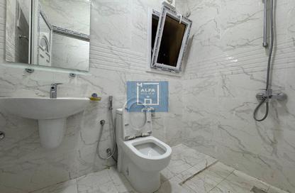Apartment - Studio - 1 for rent in Bin Omran 35 - Fereej Bin Omran - Doha Apartment - Studio - 1 for rent in Bin Omran 35 - Fereej Bin Omran - Doha