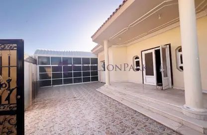 فيلا - 5 غرف نوم - 5 حمامات للايجار في إزغاوا - إزغاوا - الدوحة