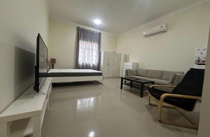 Apartment - Studio - 1 for rent in West Bay - West Bay - Doha