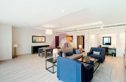 Apartment - 2 Bedrooms - 3 Bathrooms for rent in West Bay Tower - West Bay - West Bay - Doha