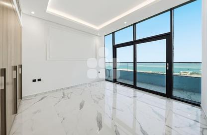 Apartment - 2 Bedrooms - 3 Bathrooms for sale in Lusail Residence - Marina District - Lusail