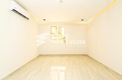 Apartment - 3 Bedrooms - 2 Bathrooms for rent in Old Airport Road - Old Airport Road - Doha