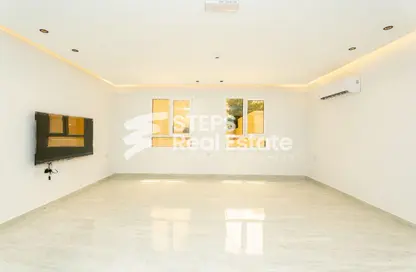 Apartment - 3 Bedrooms - 2 Bathrooms for rent in Old Airport Road - Old Airport Road - Doha