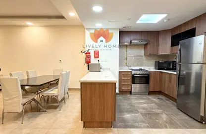 شقة - 2 غرف نوم - 3 حمامات للايجار في مبنى ريفان - الاركية سيتي - الوسيل