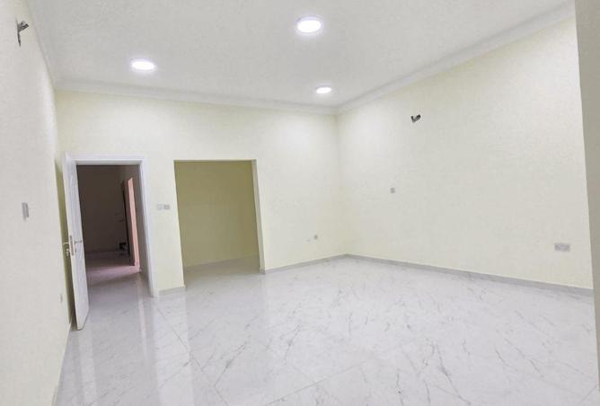 1015386 - Property Image 3