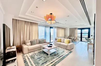 Apartment - 1 Bedroom - 2 Bathrooms for rent in West Porto Drive - Porto Arabia - The Pearl Island - Doha