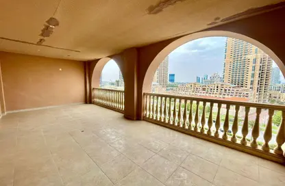 Apartment - 1 Bedroom - 2 Bathrooms for rent in East Porto Drive - Porto Arabia - The Pearl Island - Doha