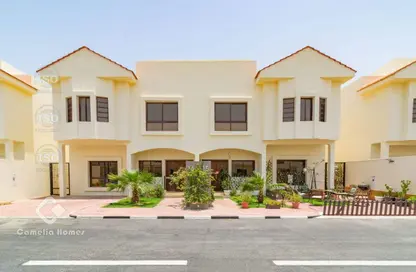 Compound - 3 Bedrooms - 4 Bathrooms for rent in Al Maamoura - Al Maamoura - Doha