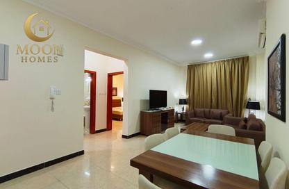 Apartment - 2 - 2 for rent in Umm Ghuwailina 4 - Umm Ghuwailina - Doha
