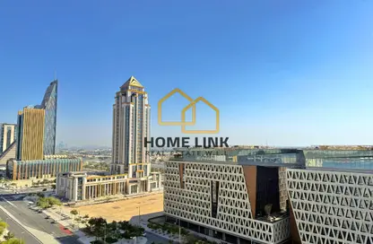 Apartment - 1 Bedroom - 2 Bathrooms for rent in Marina Tower 02 - Marina District - Lusail