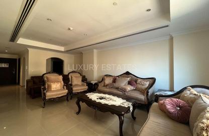 Apartment - 1 Bedroom - 2 Bathrooms for rent in East Porto Drive - Porto Arabia - The Pearl Island - Doha