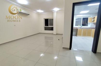 Apartment - 2 - 3 for rent in Al Mansoura - Al Mansoura - Doha