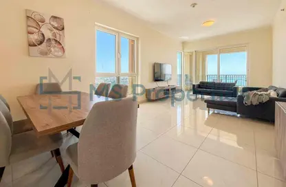 Apartment - 2 Bedrooms - 3 Bathrooms for rent in Viva East - Viva Bahriyah - The Pearl Island - Doha