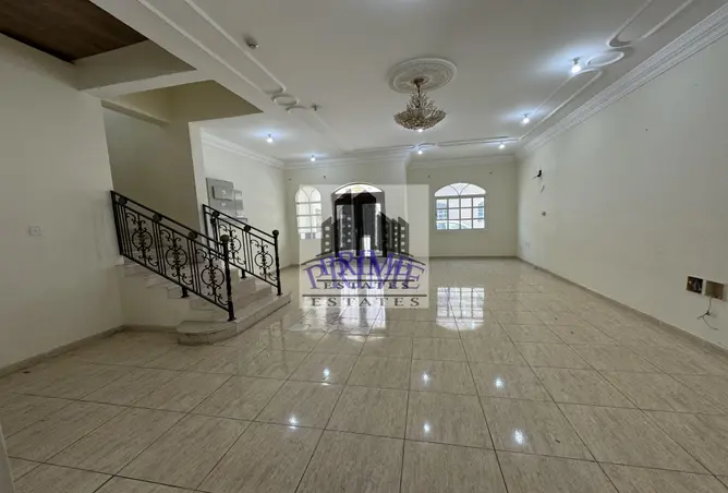 63699887 - Property Image 2
