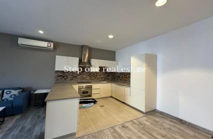 Apartment - 1 Bedroom - 1 Bathroom for rent in Izghawa - Izghawa - Doha