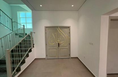 Villa - 4 Bedrooms - 5 Bathrooms for rent in Ain Khaled Villas - Ain Khaled - Doha Villa - 4 Bedrooms - 5 Bathrooms for rent in Ain Khaled Villas - Ain Khaled - Doha