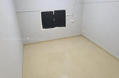 Apartment - Studio - 1 for rent in Bin Omran - Fereej Bin Omran - Doha