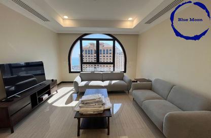 Apartment - 2 Bedrooms - 3 Bathrooms for rent in West Porto Drive - Porto Arabia - The Pearl Island - Doha