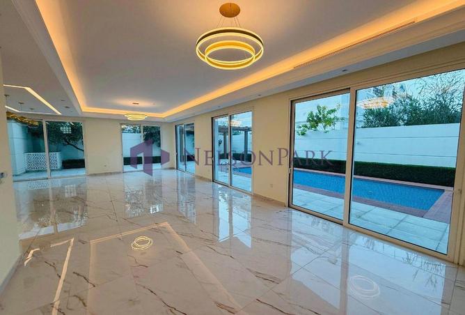 52223835 - Property Image 3