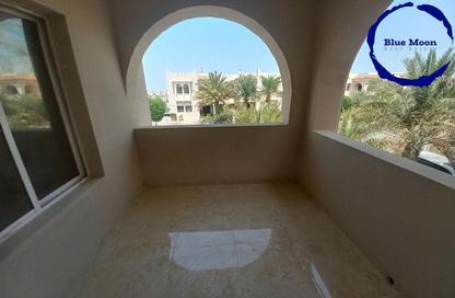 Villa - 5 Bedrooms - 6 Bathrooms for rent in Duhail Villas - Al Duhail - Doha