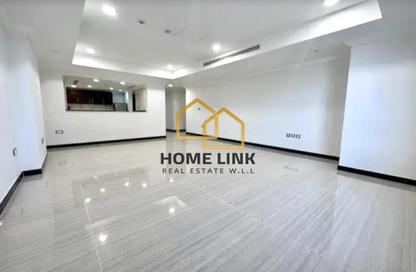 Apartment - 2 - 3 for sale in East Porto Drive - Porto Arabia - The Pearl Island - Doha Apartment - 2 - 3 for sale in East Porto Drive - Porto Arabia - The Pearl Island - Doha