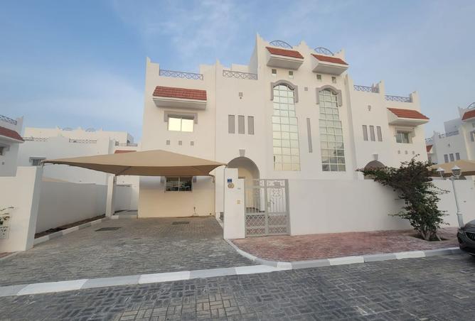 994300 - Property Main Image