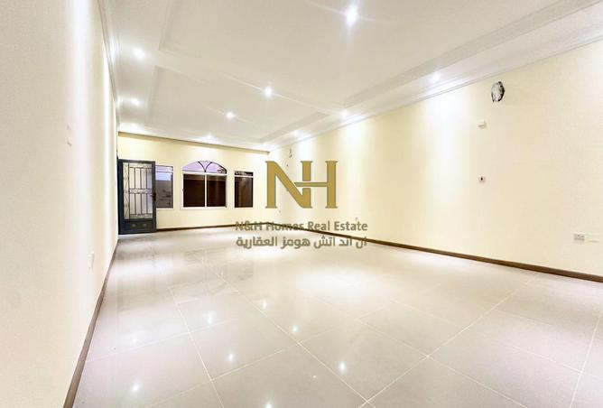 56773174 - Property Main Image