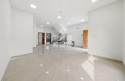 Villa - 5 Bedrooms - 5 Bathrooms for rent in Al Markhiya Street - Al Markhiya - Doha