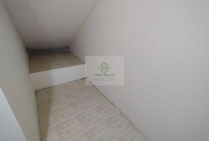 54639835 - صورة العقار 2