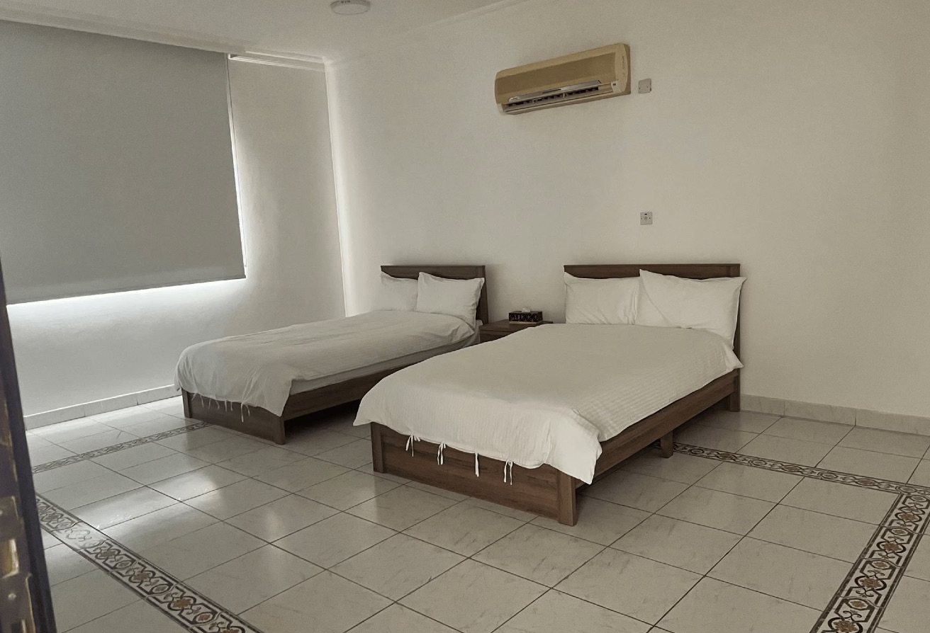 Spacious 6-Bedroom Standalone Villa for Rent thumbnail 11