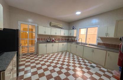 Villa - 6 Bedrooms - 5 Bathrooms for rent in Al Thumama - Al Thumama - Doha Villa - 6 Bedrooms - 5 Bathrooms for rent in Al Thumama - Al Thumama - Doha