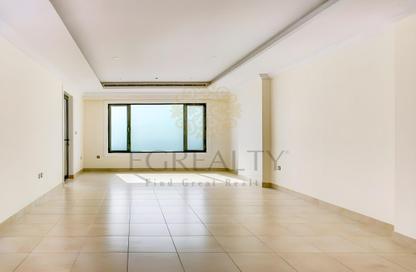 Apartment - 2 - 3 for sale in West Porto Drive - Porto Arabia - The Pearl Island - Doha