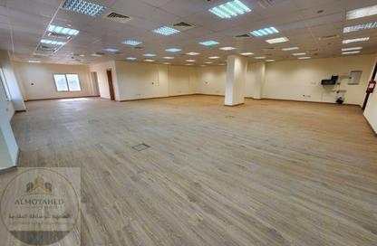 Office Space - Studio - 2 Bathrooms for rent in Anas Street - Fereej Bin Mahmoud North - Fereej Bin Mahmoud - Doha