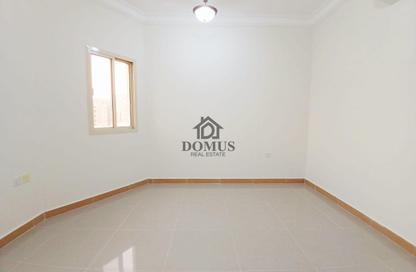 Apartment - 3 - 3 for rent in Thabit Bin Zaid Street - Al Mansoura - Doha