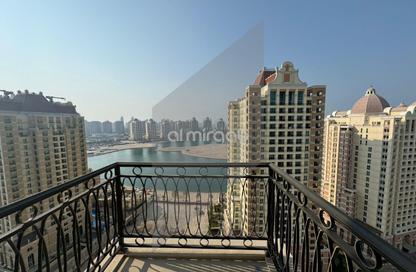 Apartment - 3 Bedrooms - 4 Bathrooms for rent in Floresta Gardens - The Pearl Island - Doha