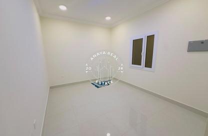 Apartment - Studio - 1 Bathroom for rent in Muaither Area - Al Rayyan - Doha