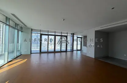 Apartment - 2 Bedrooms - 5 Bathrooms for sale in Seef Lusail Tower 1 - Seef Lusail - Lusail City - Lusail