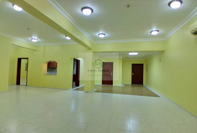 54974817 - Property Image 2