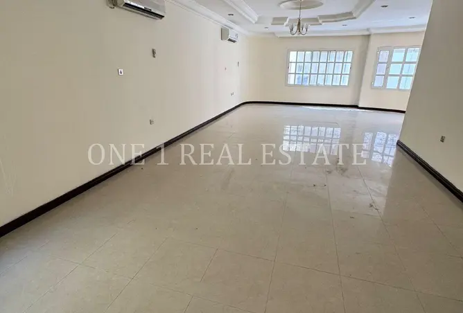 55922359 - Property Image 3