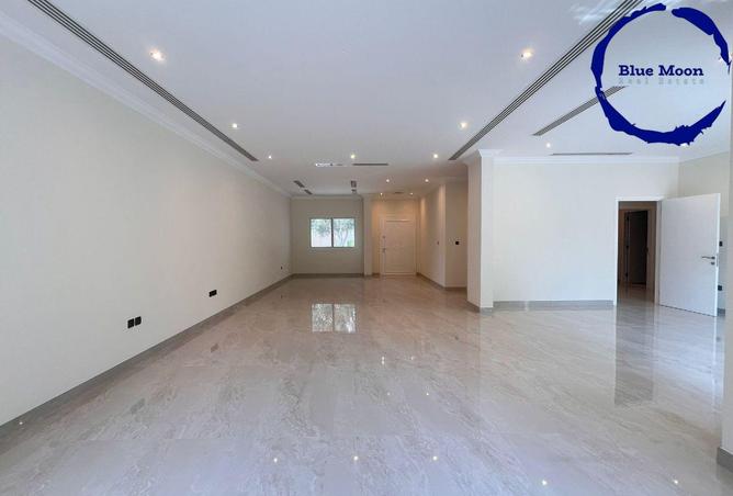 1022152 - Property Image 2