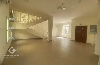 Villa - 3 Bedrooms - 4 Bathrooms for rent in Salwa Road - Al Aziziyah - Doha Villa - 3 Bedrooms - 4 Bathrooms for rent in Salwa Road - Al Aziziyah - Doha